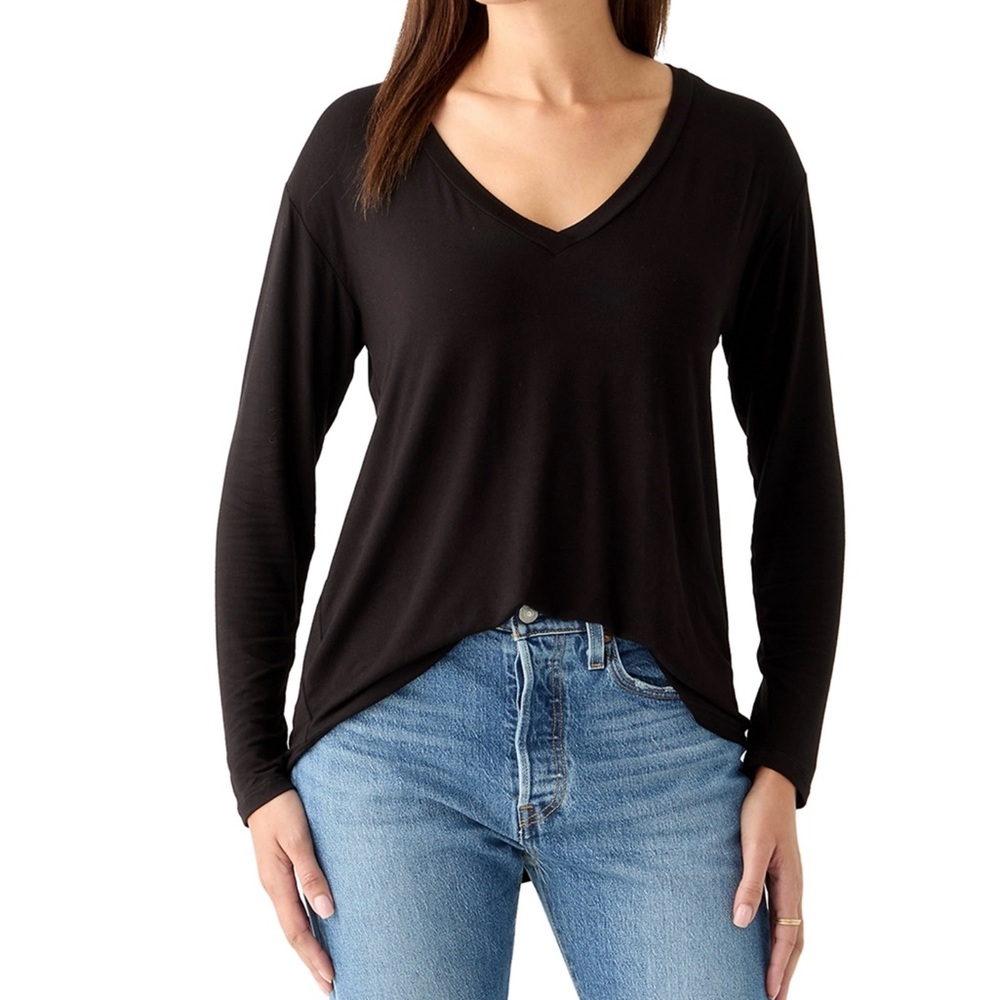 NWT Wonderly Black V-Neck Long Sleeve Top